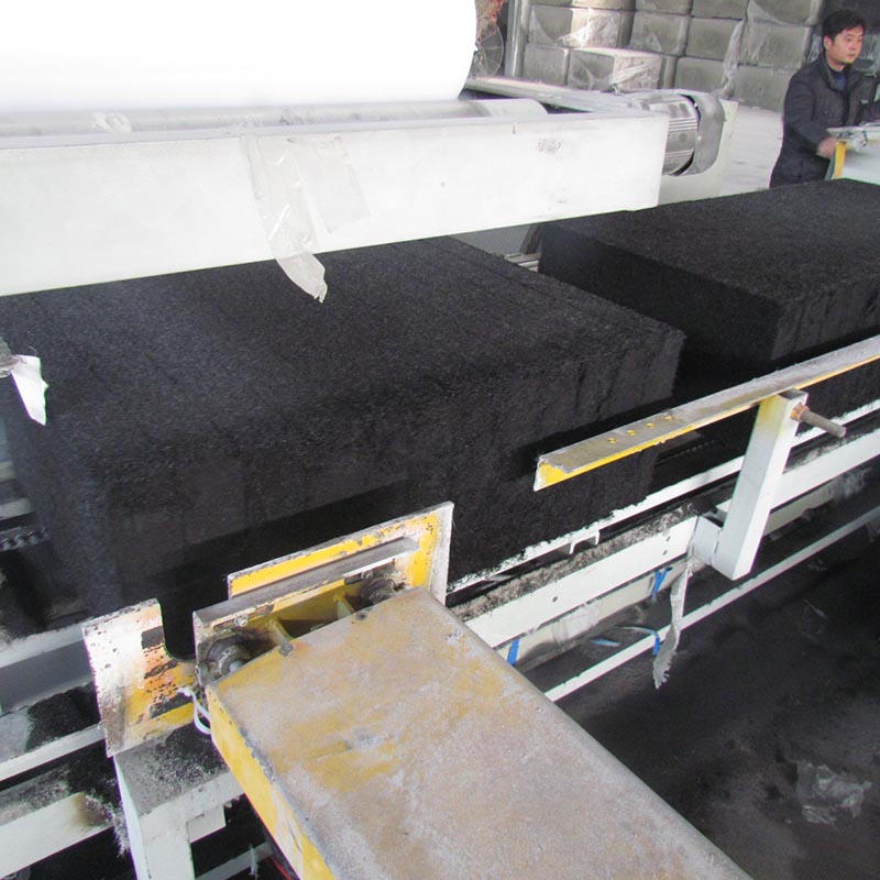 石墨改性水泥基保温板